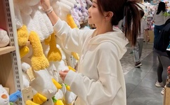 黄圣依疑被劝酒